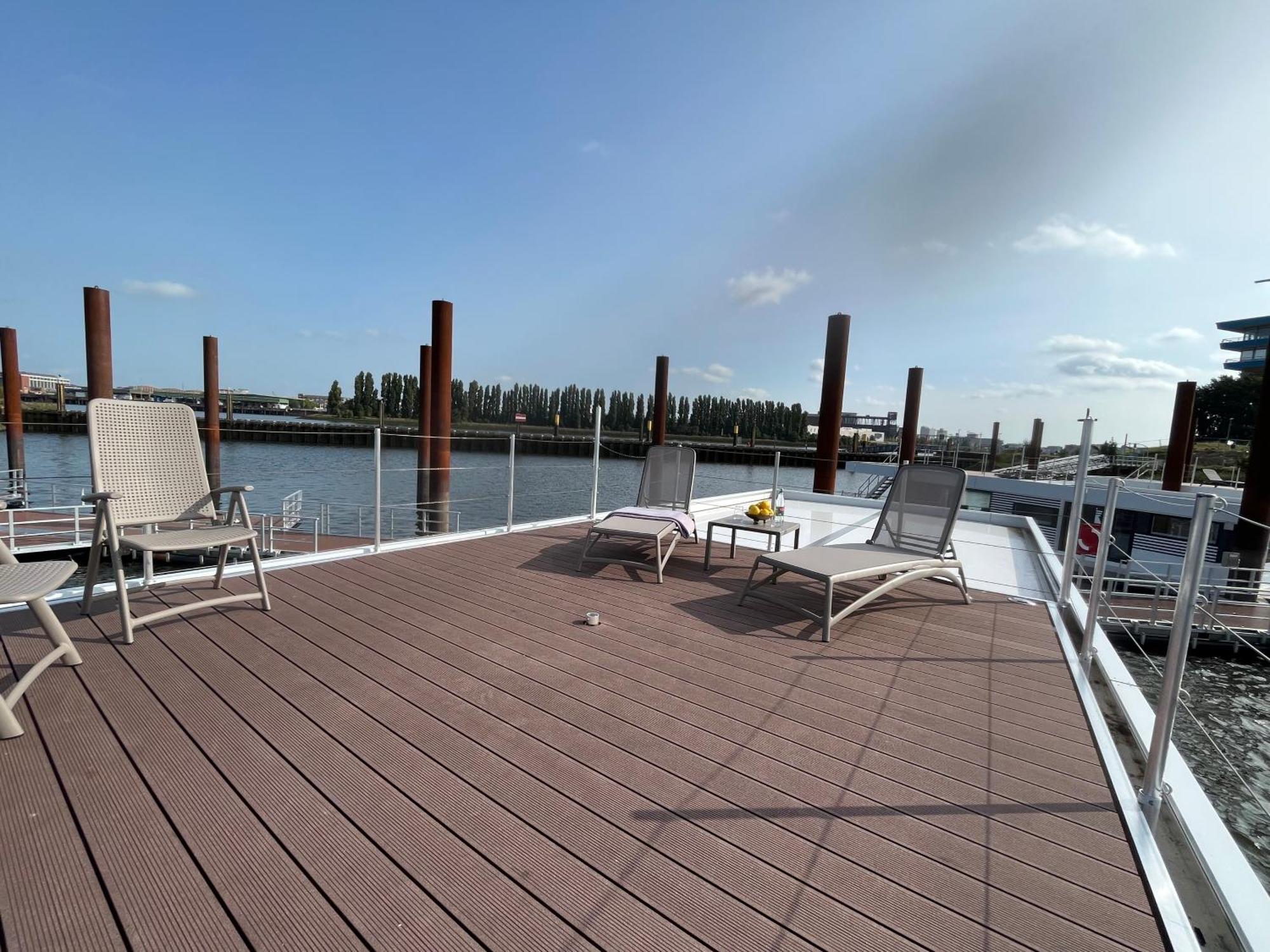 Bateau-hôtel Hausboote Am Lankenauer Hoeft *