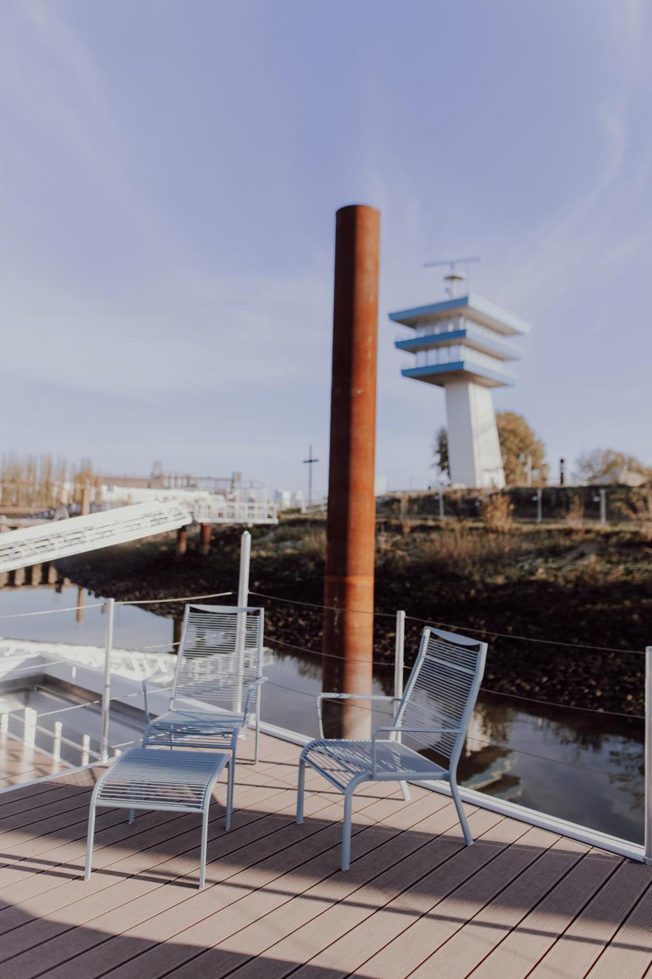 Hausboote Am Lankenauer Hoeft Bateau-hôtel
