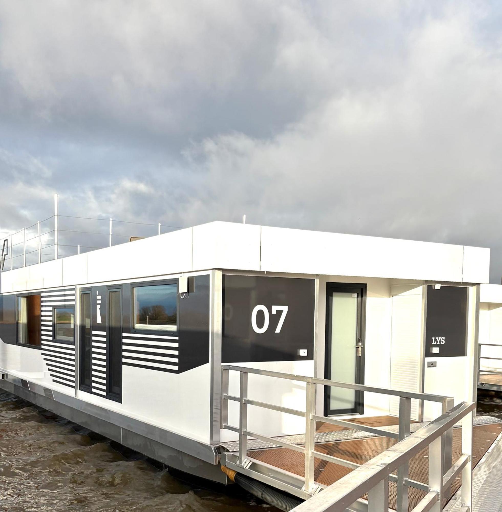 Bateau-hôtel Hausboote Am Lankenauer Hoeft
