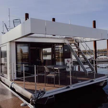 Hausboote Am Lankenauer Hoeft Brême Extérieur photo