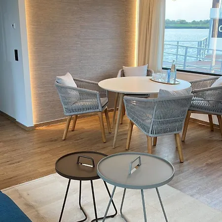 Hausboote Am Lankenauer Hoeft Brême Extérieur photo
